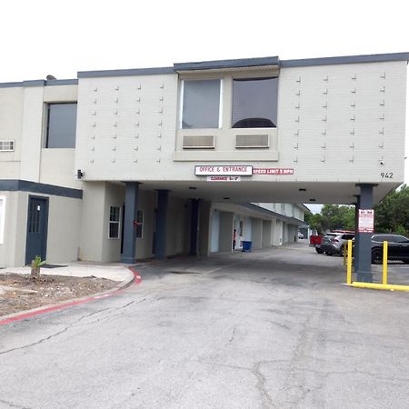 Americas Best Value Inn San Antonio Airport South Exteriör bild