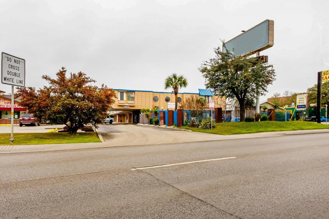 Americas Best Value Inn San Antonio Airport South Exteriör bild