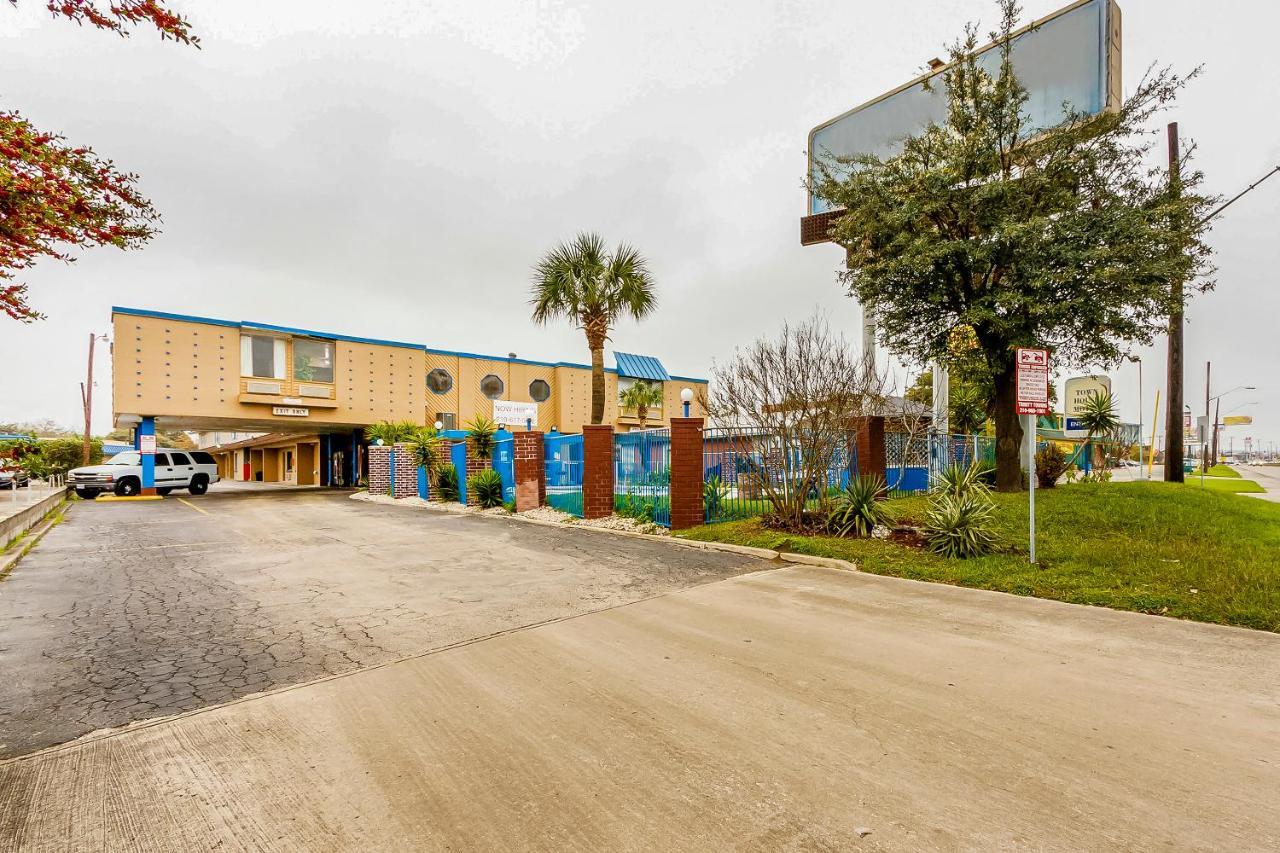 Americas Best Value Inn San Antonio Airport South Exteriör bild