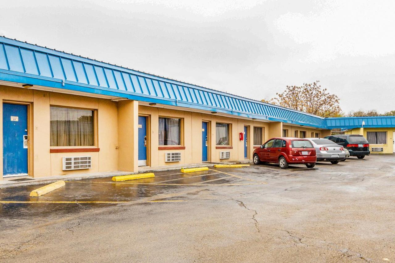 Americas Best Value Inn San Antonio Airport South Exteriör bild